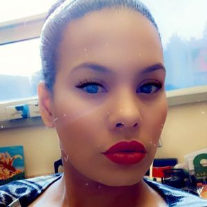 Meet your Posher, Tamara